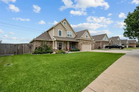 9723 Suffolk Downs Drive Mont Belvieu TX 77523