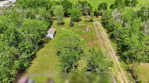 410 Jones Road Highlands TX 77562