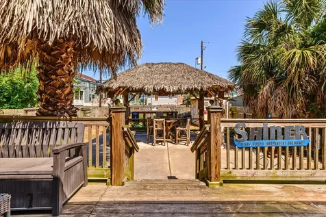 1714 Market Street Galveston TX 77550