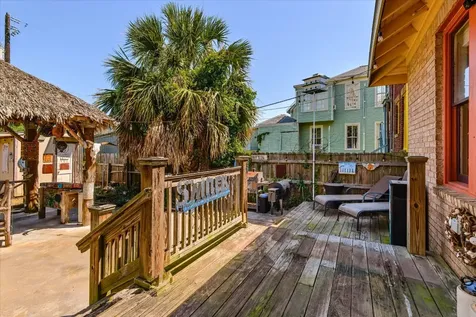 1714 Market Street Galveston TX 77550