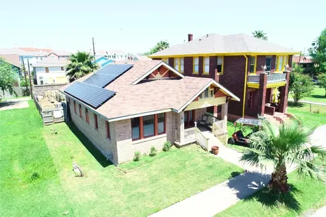1714 Market Street Galveston TX 77550