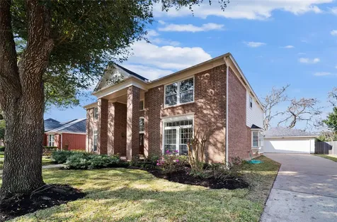 2106 Westshore Drive Missouri City TX 77459