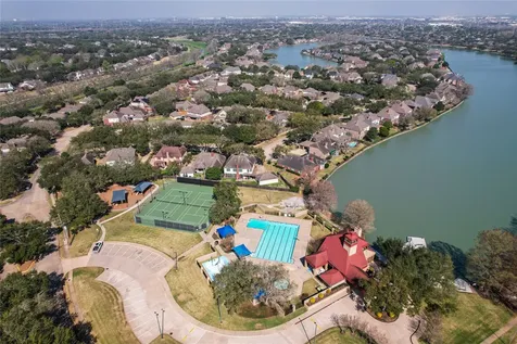 2106 Westshore Drive Missouri City TX 77459