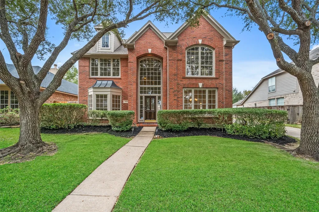 1123 Summer Brook Sugar Land TX 77479