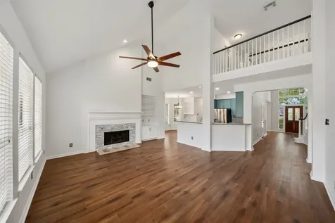 1123 Summer Brook Sugar Land TX 77479