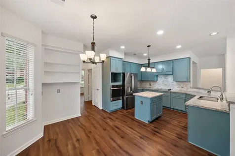 1123 Summer Brook Sugar Land TX 77479