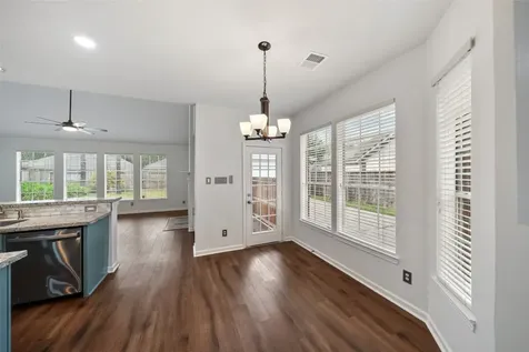1123 Summer Brook Sugar Land TX 77479