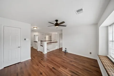 1123 Summer Brook Sugar Land TX 77479