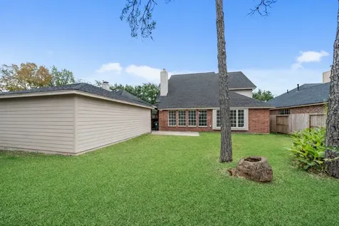 1123 Summer Brook Sugar Land TX 77479