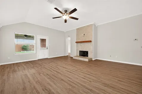 5517 Autumn Ash Lane Rosharon TX 77583