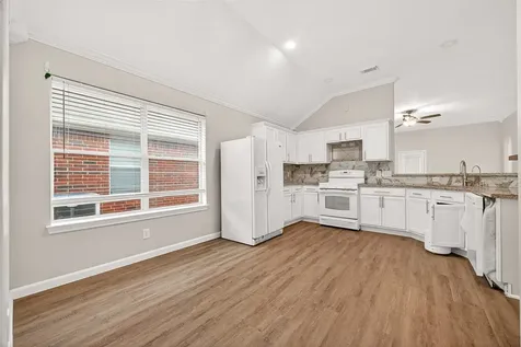 5517 Autumn Ash Lane Rosharon TX 77583