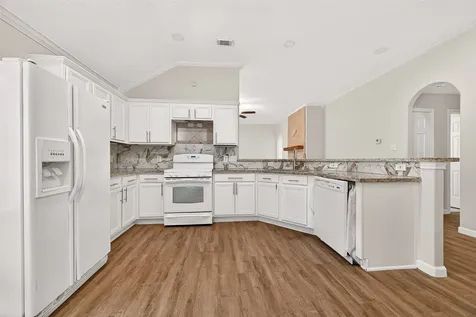 5517 Autumn Ash Lane Rosharon TX 77583