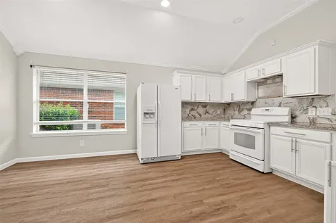 5517 Autumn Ash Lane Rosharon TX 77583