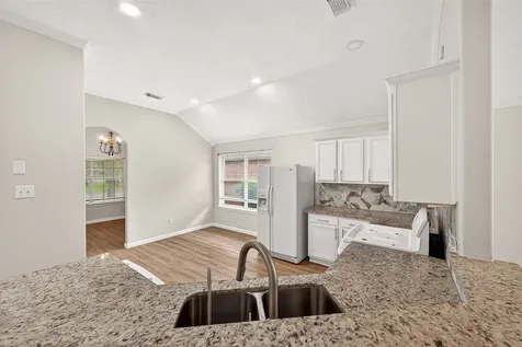 5517 Autumn Ash Lane Rosharon TX 77583
