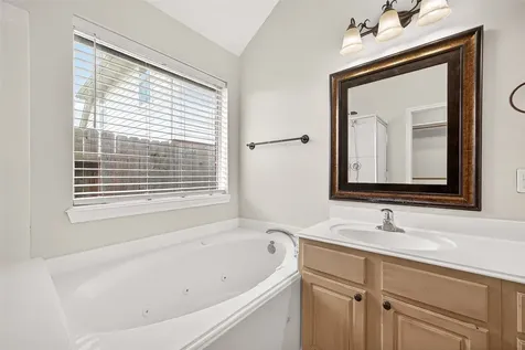 5517 Autumn Ash Lane Rosharon TX 77583