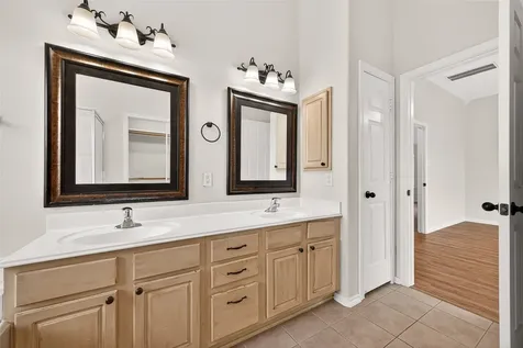 5517 Autumn Ash Lane Rosharon TX 77583