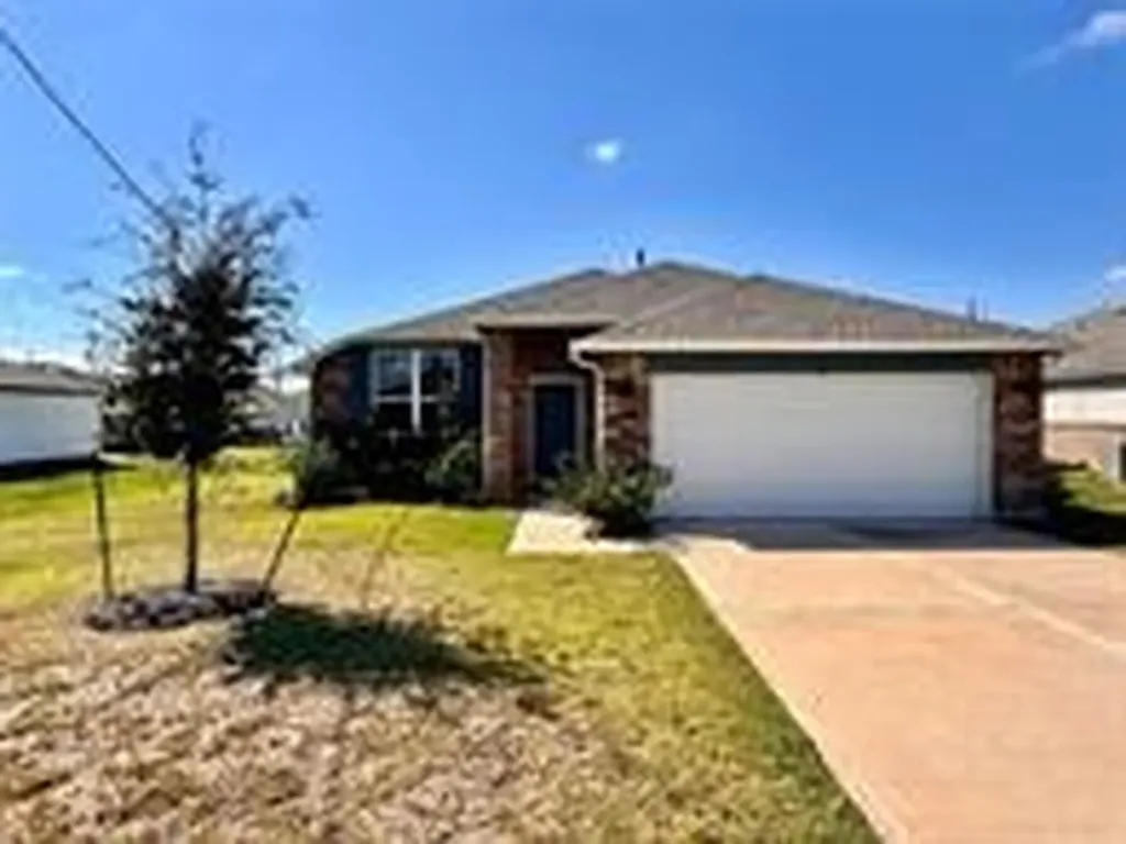 903 Road 5102 Cleveland TX 77327