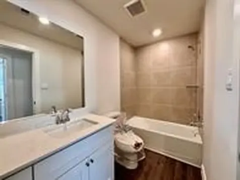 903 Road 5102 Cleveland TX 77327