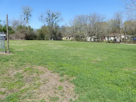 0 Schumacher Street Brenham TX 77833
