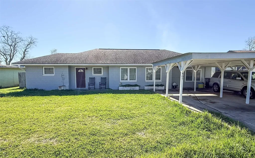 407 Rorem Avenue Palacios TX 77465