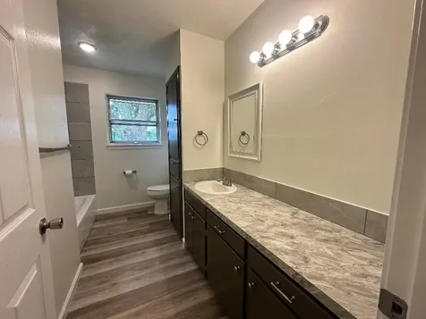 1607 Mcfarland Street Baytown TX 77520