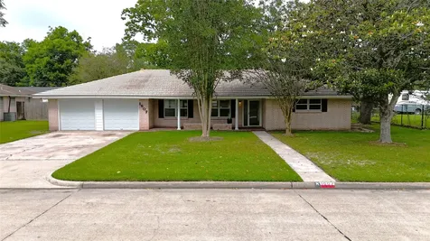1607 Mcfarland Street Baytown TX 77520
