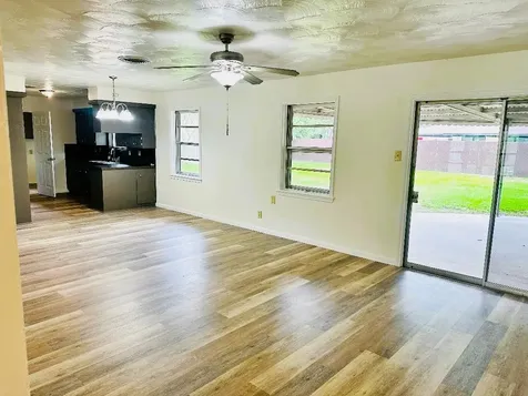 1607 Mcfarland Street Baytown TX 77520
