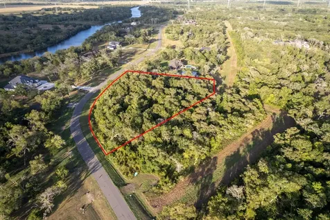 31811 Bayou Bend Richwood TX 77515