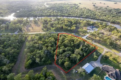 31811 Bayou Bend Richwood TX 77515