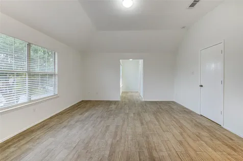 9926 Myrtle Field Lane Houston TX 77044