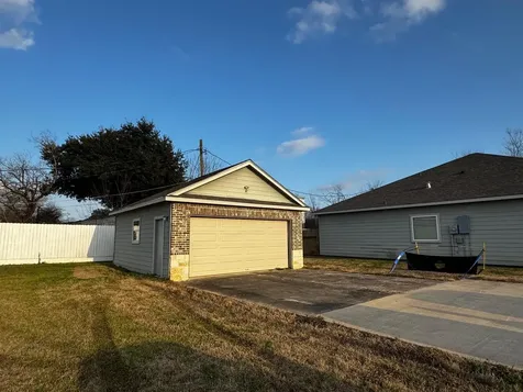 1106 Jennifer Street Madisonville TX 77864
