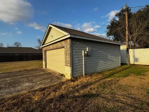 1106 Jennifer Street Madisonville TX 77864