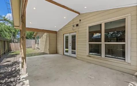 7519 Silent Wood Lane Houston TX 77086