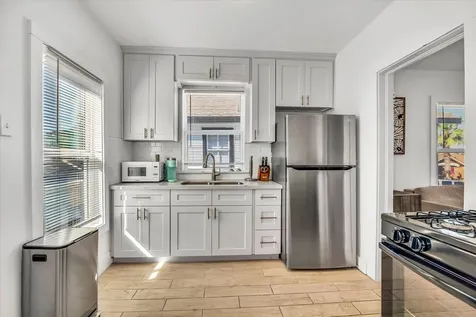 5301 Avenue M Galveston TX 77551