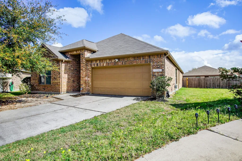 15202 Sunlight Bay Court Cypress TX 77429