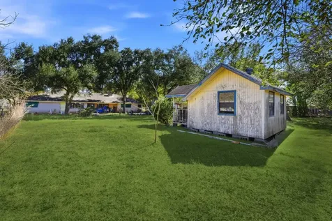 11902 Dover Street Houston TX 77031