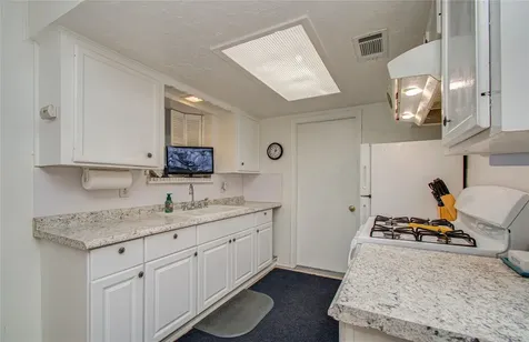 9223 Rockcliff Drive Houston TX 77037