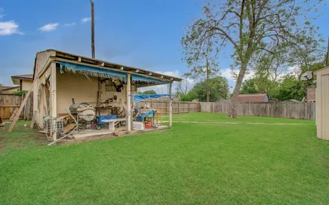 9223 Rockcliff Drive Houston TX 77037