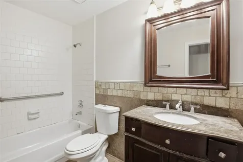2028 Sandy Knoll Drive Missouri City TX 77489