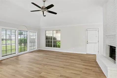 2028 Sandy Knoll Drive Missouri City TX 77489