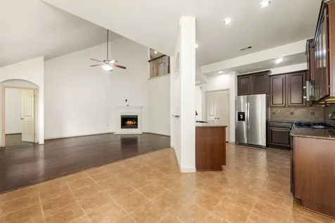 51 Handbridge Place Tomball TX 77375