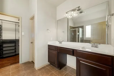 51 Handbridge Place Tomball TX 77375