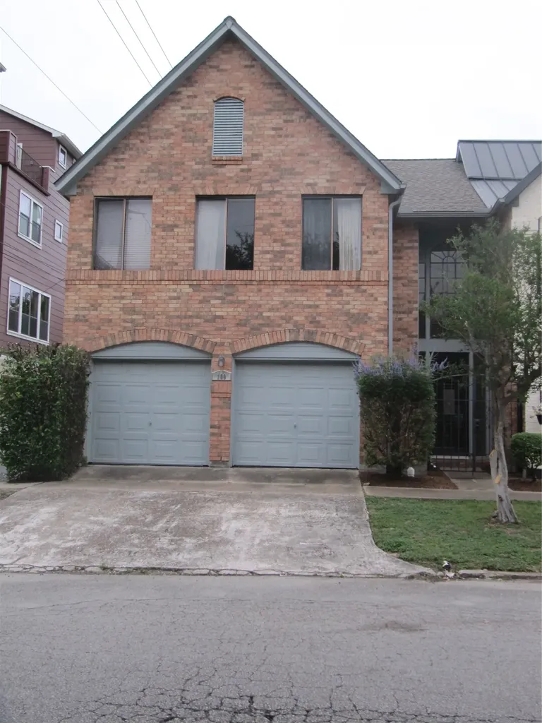 109 W 10 Street Houston TX 77008