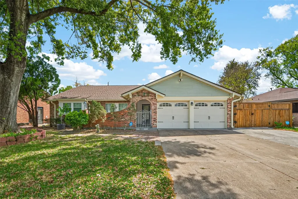 1039 Beaver Bend Road Houston TX 77088