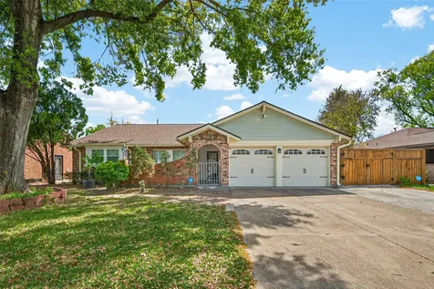 1039 Beaver Bend Road Houston TX 77088