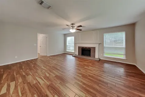 16811 Country Bridge Road Houston TX 77095