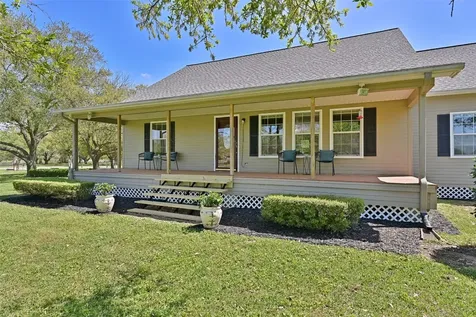 1 Wolfe Lane Manvel TX 77578