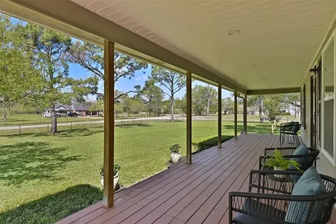 1 Wolfe Lane Manvel TX 77578