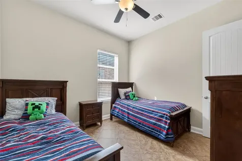 2603 Sunshade Court Pearland TX 77584