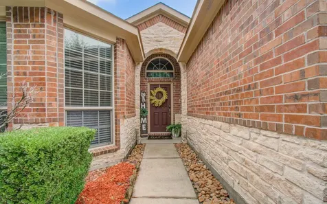 21379 Village Crossing Lane Porter TX 77365